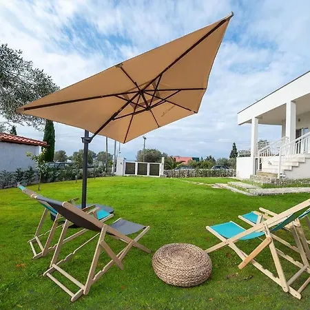 Wine After Sun Sea Front Villa Nea Skioni