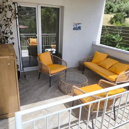 Golden Hour Villa Nea Skioni