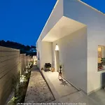 Golden Hour Villa * Νέα Σκιώνη
