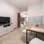 Golden Hour Villa Νέα Σκιώνη